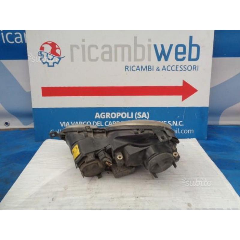 Volkswagen polo '03 fanale anteriore dx (ag)